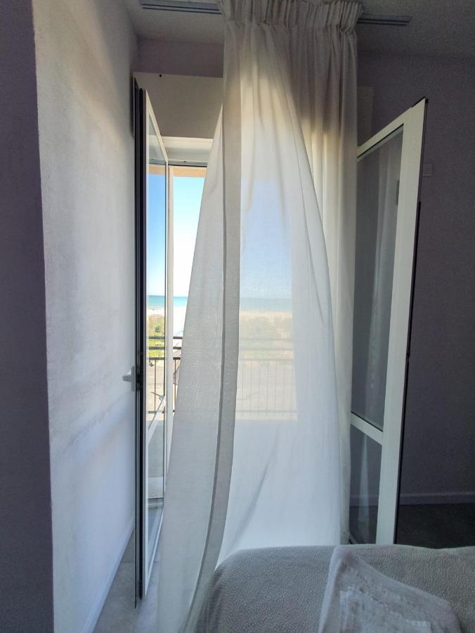 Hotel Crosal Rimini Eksteriør billede